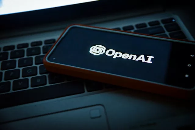 logo_openai_smatphone